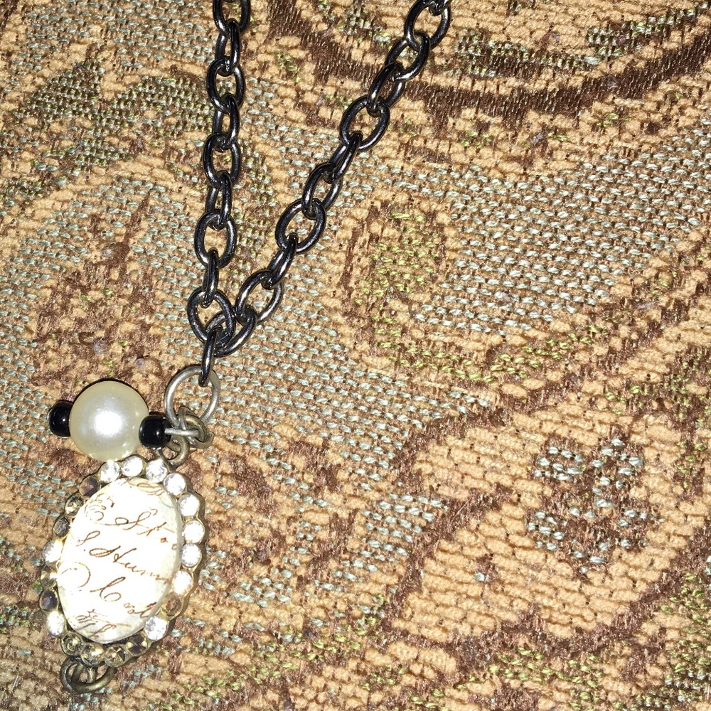 Black Chain With vintage charm